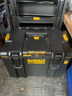 Dewalt toughsystem 2.0 modular tool box