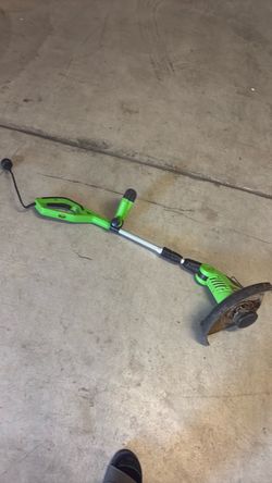 Electric String Trimmer / Weed Eater