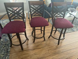 3 Counter Bar Stools
