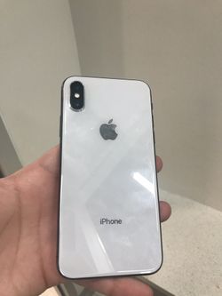 iPhone X 64GB Factory Unlocked
