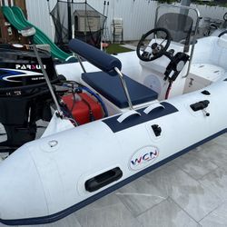 dinghy