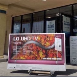  75” HISENSE ROKU R6 4K SMART TV 