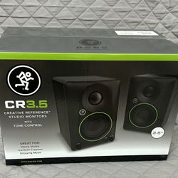Mackie  CR 3.5 Creative Reference Studio Monitors NEW