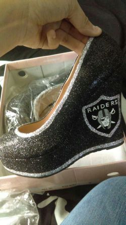 Custom raider wedges size 9 new never worn