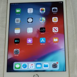 VERY NICE GOLD 128GB APPLE iPad MINI 3 