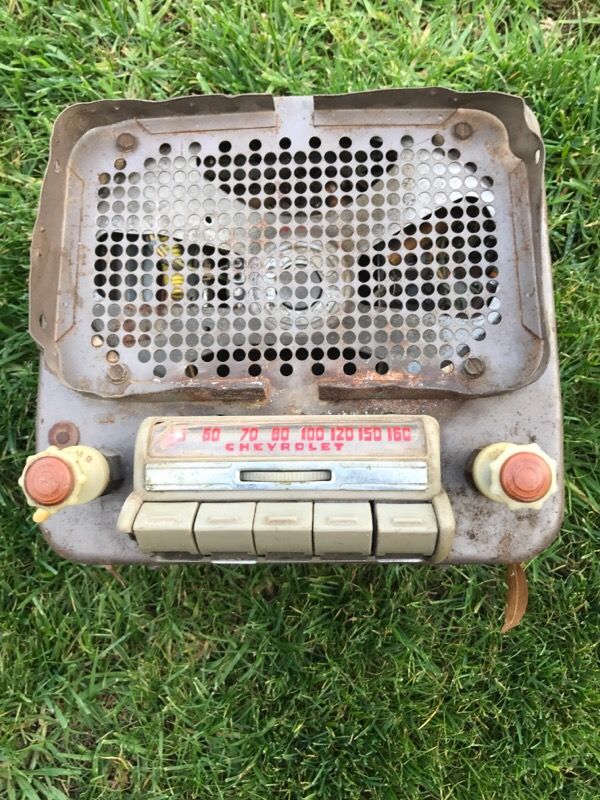 1947 1948 Fleetline Fleetmaster Stylemaster Vintage GM Original Radio Bombs