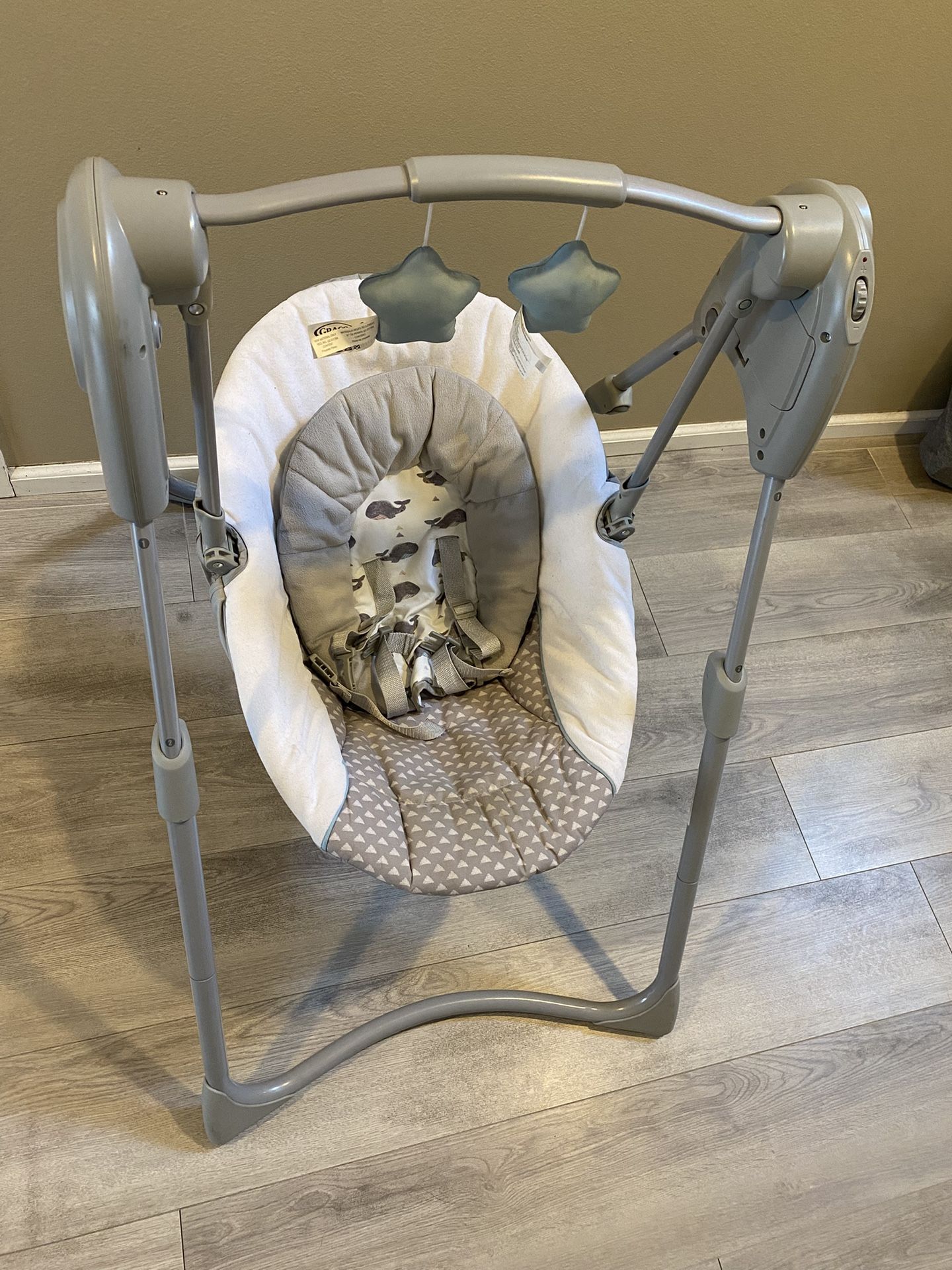 Graco Compact Swing