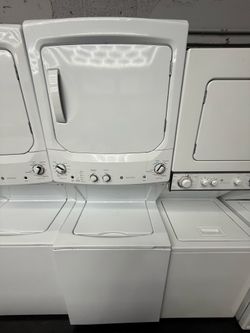 Ge Stackable Washer and Dryer Set “27 ( Lavadora y secadora )