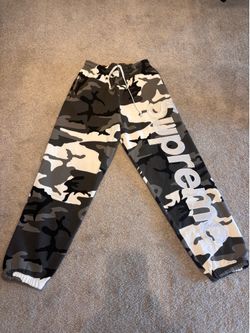 Supreme Satin Appliqué Snow Camo Pants Size S