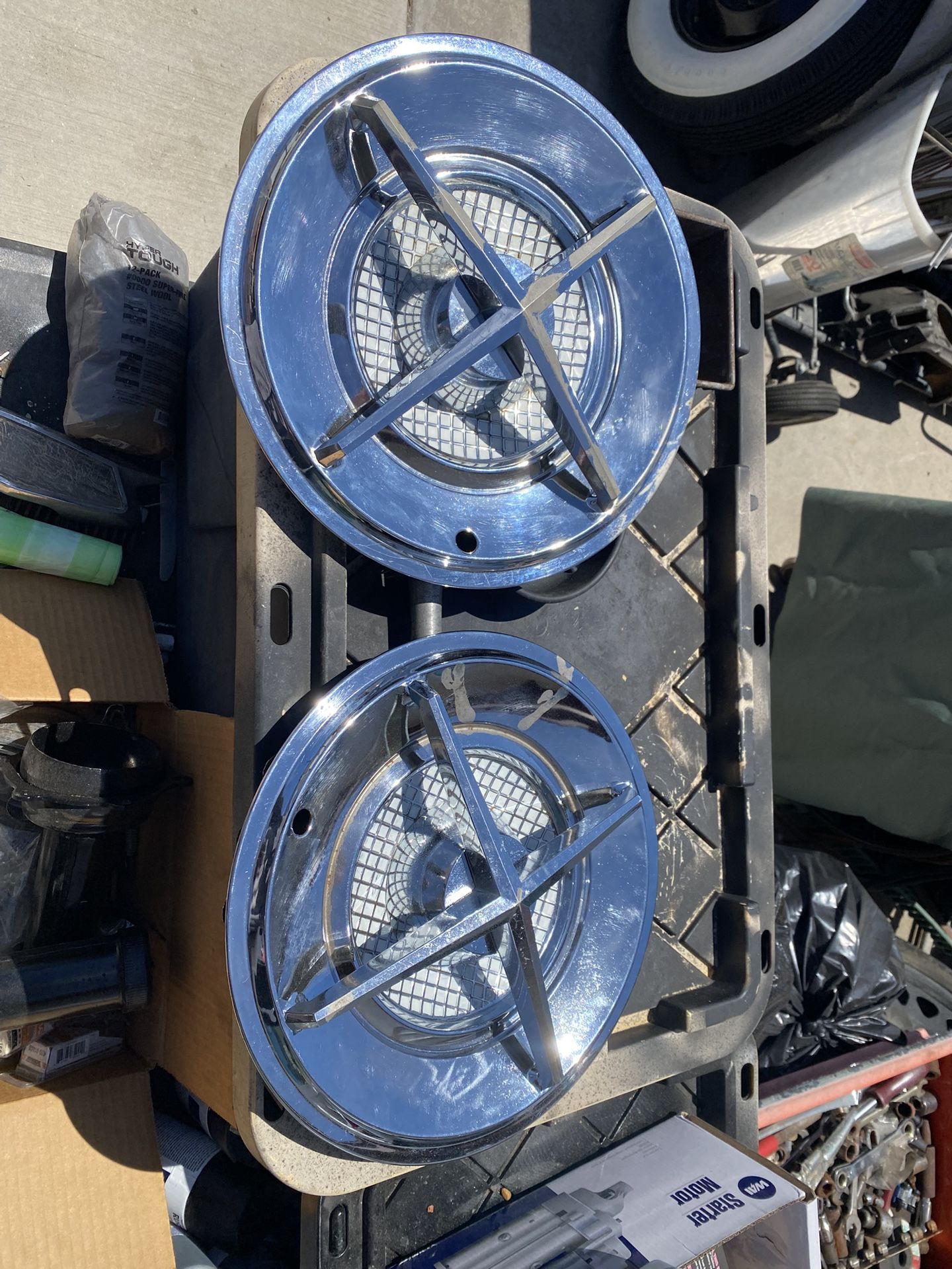 Crossbar Hubcaps Just 2 Of Them Size 14 Inch 1939 Chevy 1947 Chevy 1948 Chevy 1949 Chevy 1950 Chevy 1951 Chevy 1952 Chevy 1953 Chevy 1954 Chevy Parts