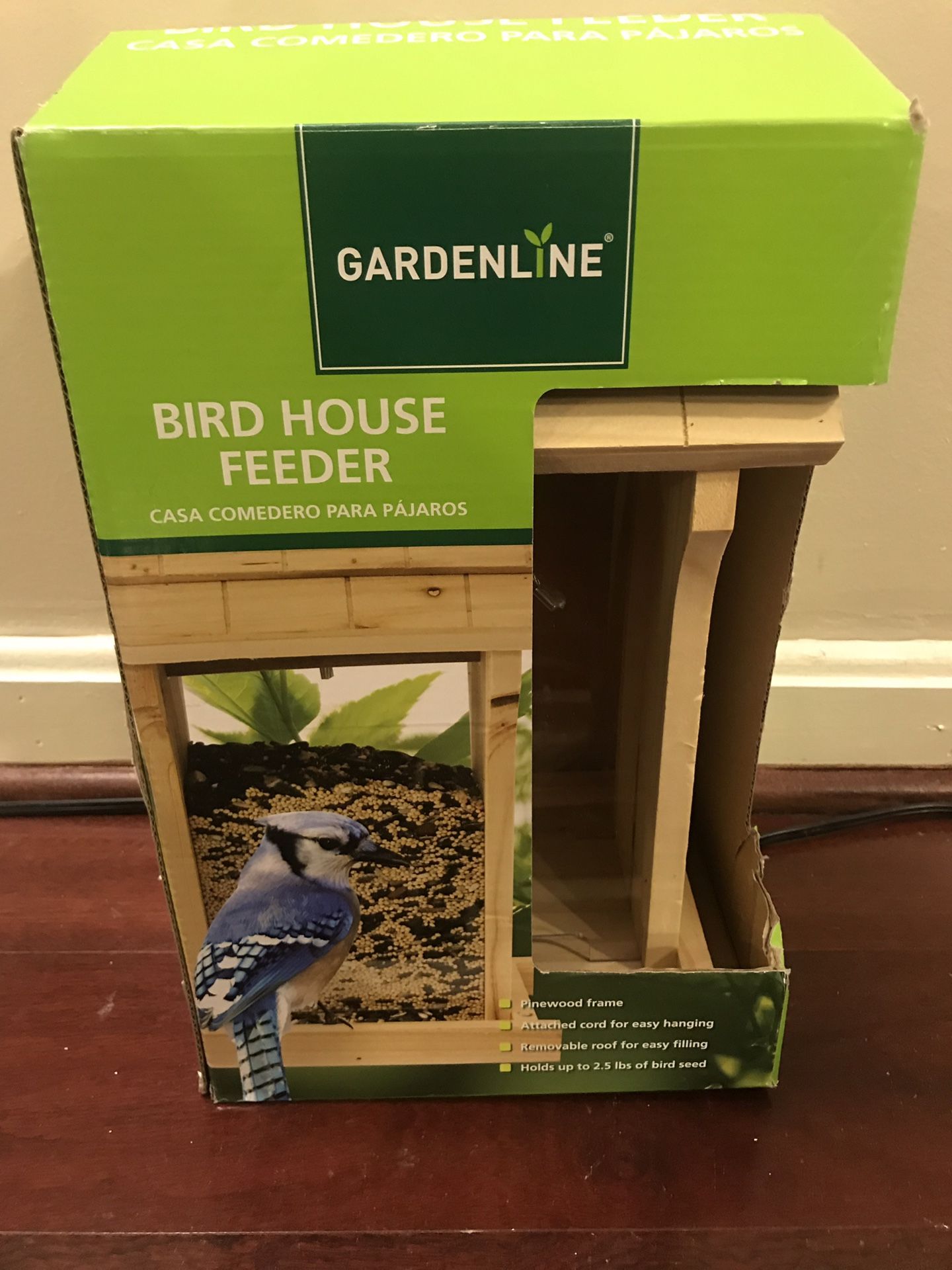 Bird house feader