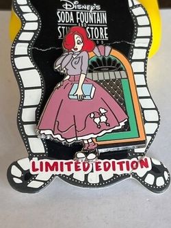 Rare Disney Jessica Rabbit LE Pin LE 300 Soda Hollywood new G8
