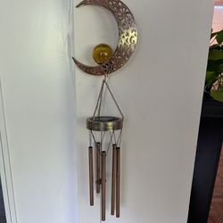 Crescent Moon Light Up Solar Wind Chime