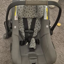 Nuna Pipa Car Seat