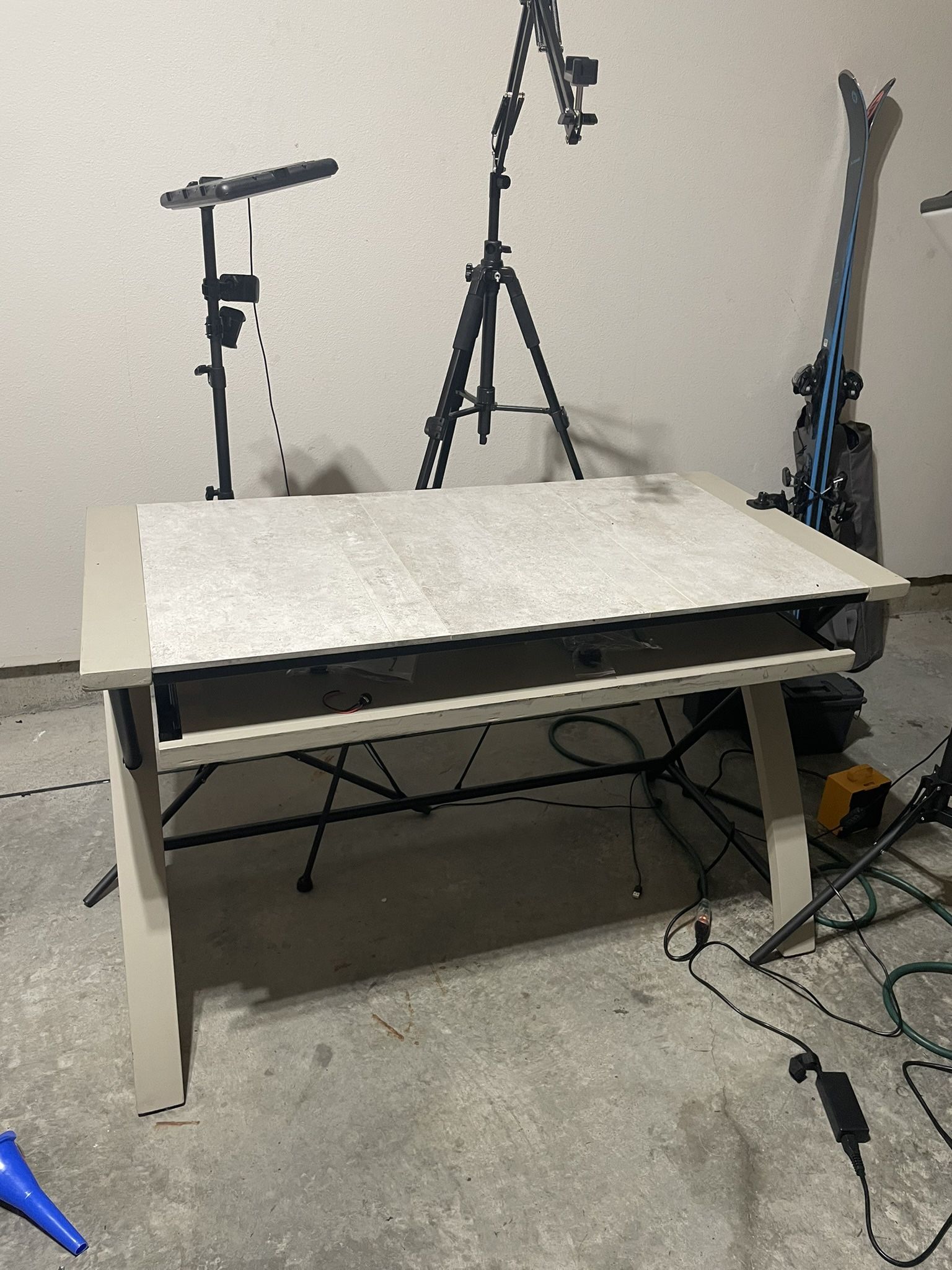 White/Gray Desk With Drawer