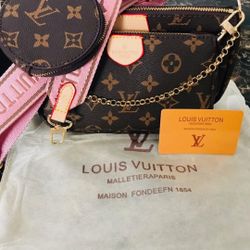 Pretty 🤩  Bag 💼  