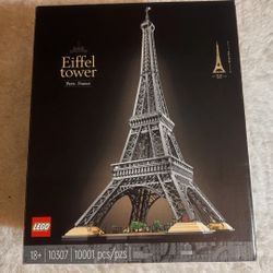 Lego Eiffel Tower 10307.(NIB).