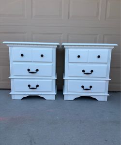 (2) Night Stands White