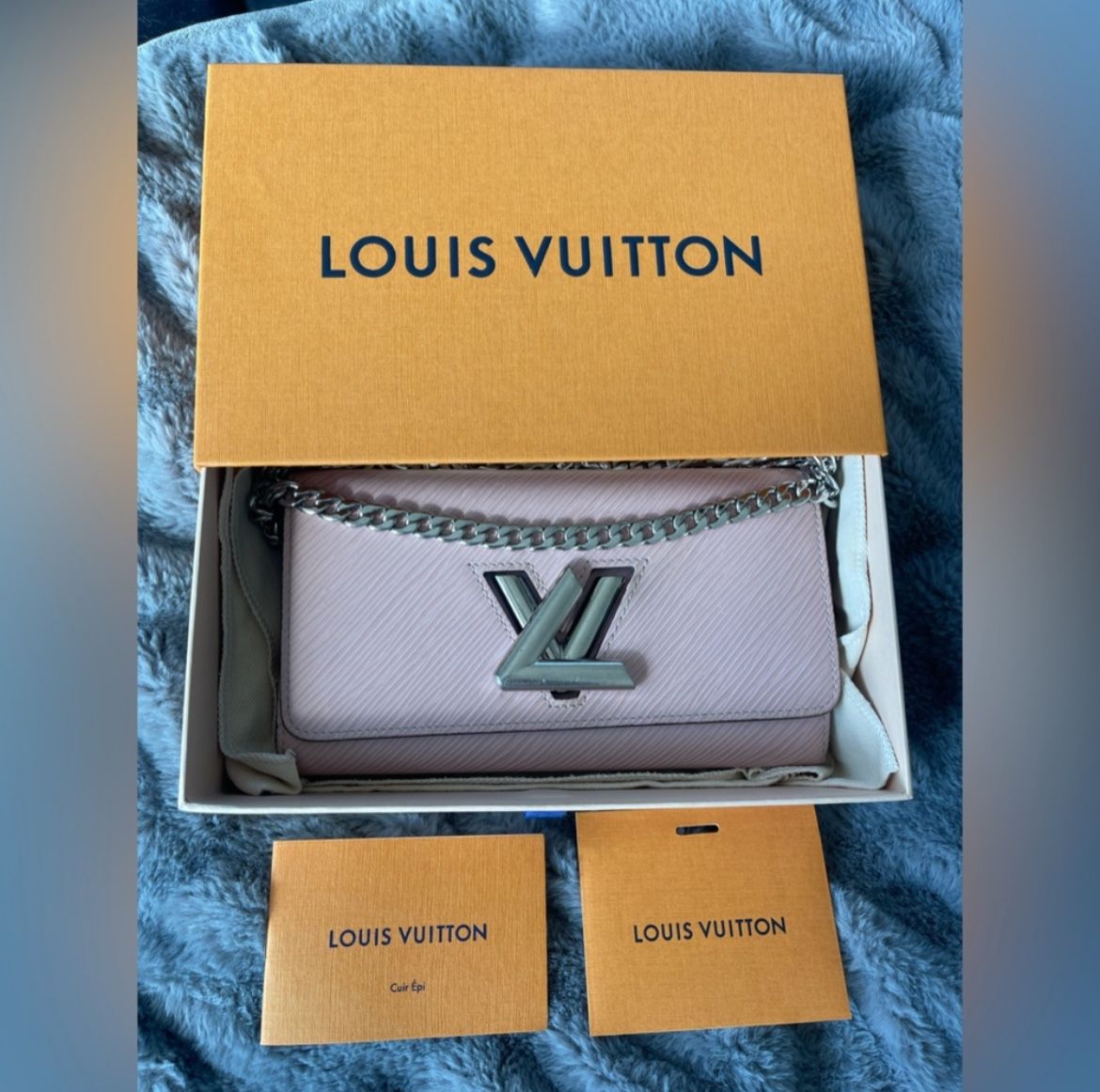 Louis Vuitton Twist