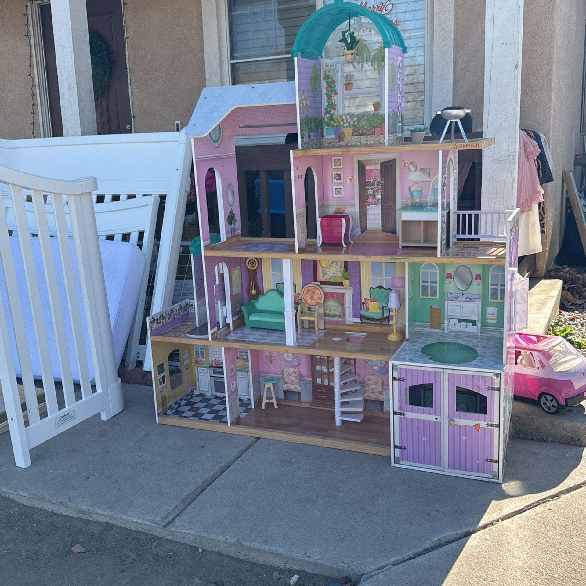 KidKraft Doll House