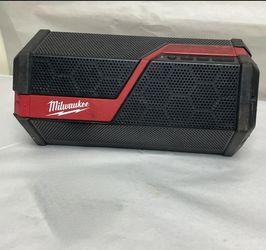 Milwaukee M18/M12 Wireless Jobsite Speaker
