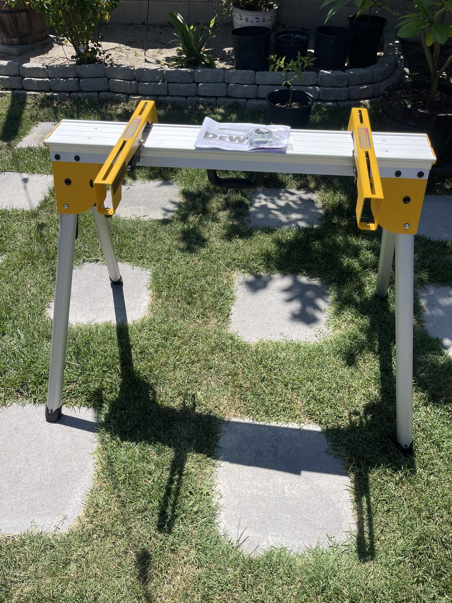 DEWALT 15.4 lbs. Heavy Duty Work Stand with Miter Saw Mounting Brackets