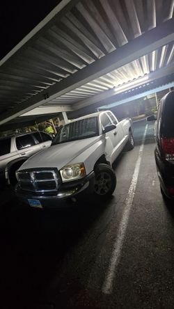 2005 Dodge Dakota