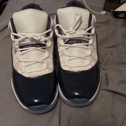 Air Jordan Retro 11 Georgetown $150 Size 11 Moving And  Never Worm 