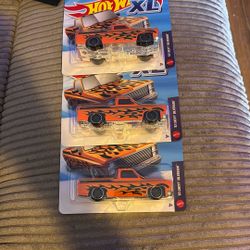 Hot Wheels xL 83 Chevy Truck 