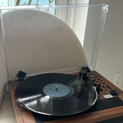 Record Player 