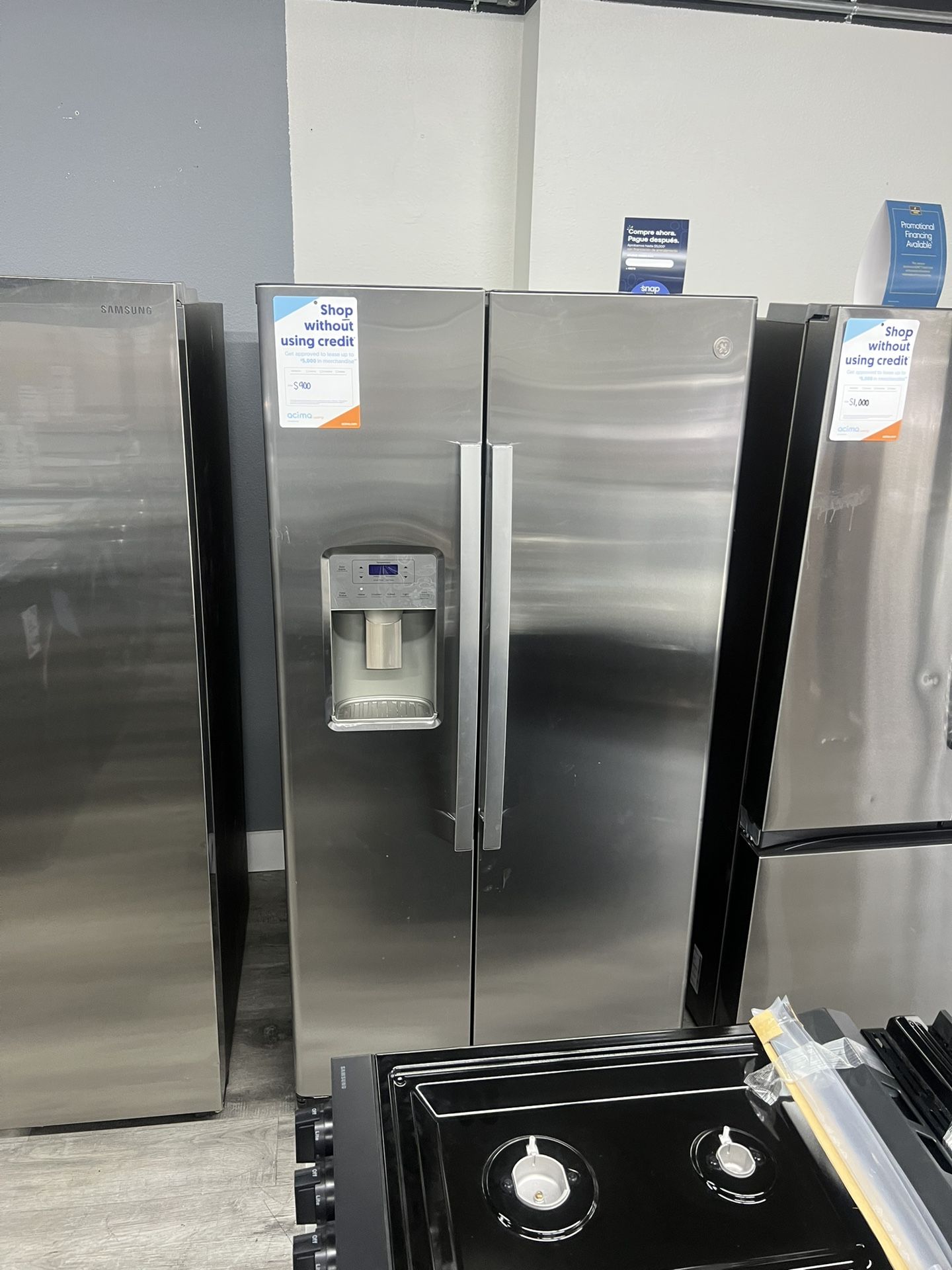GE - 25.1 Cu. Ft. Side-By-Side Refrigerator with External Ice & Water Dispenser - Stainless Steel
