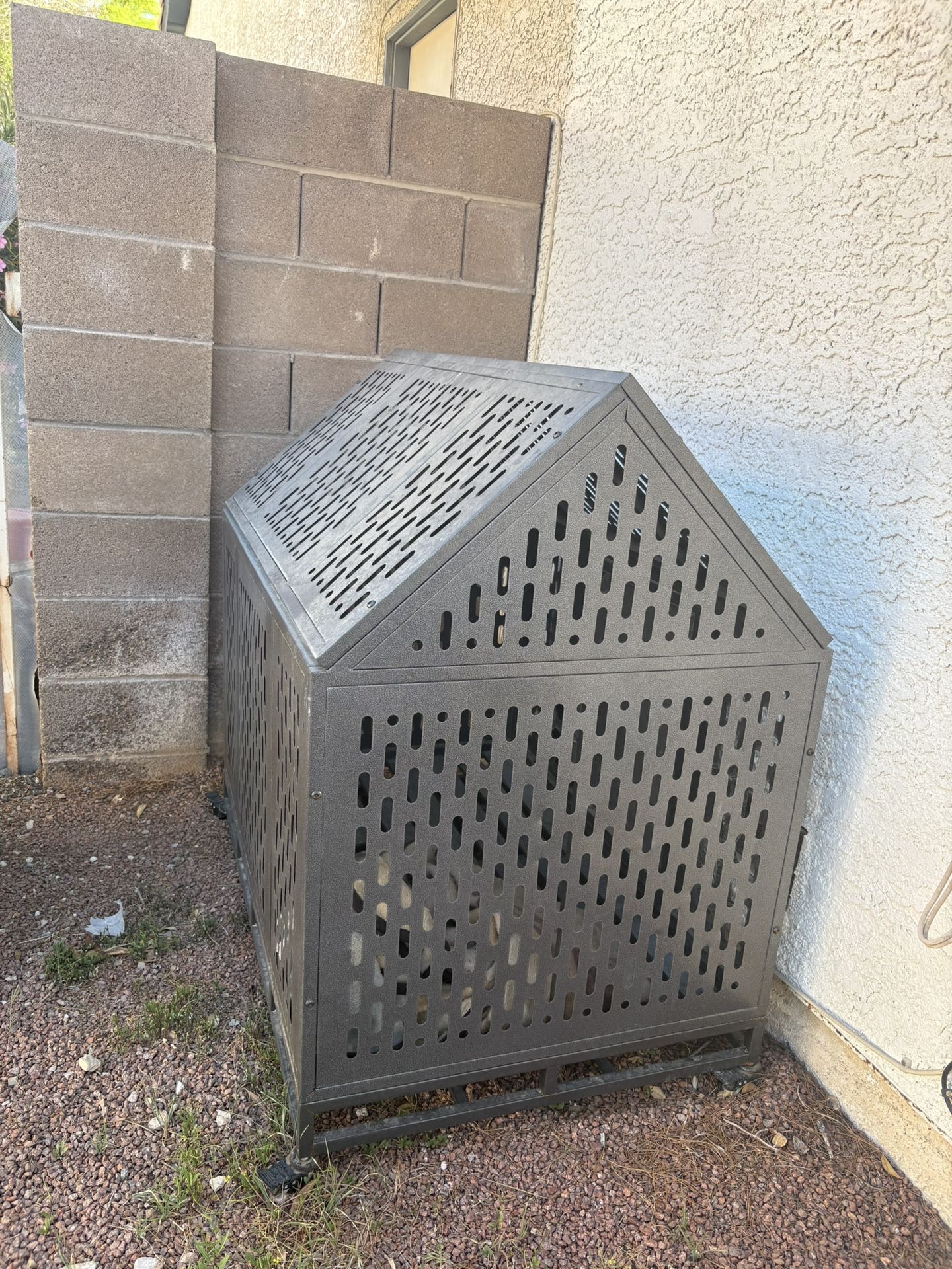 Xxl Heavy Duty Dog Kennel