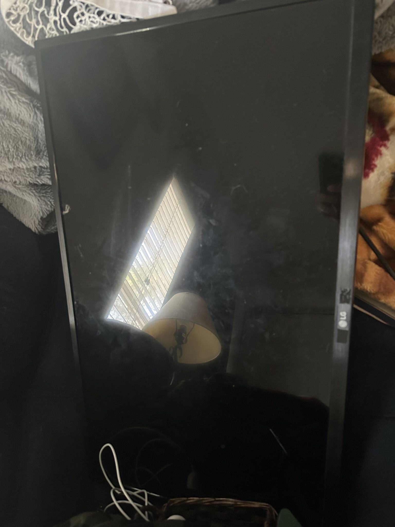 LG TV 