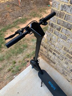 Hiquis Electric Scooter