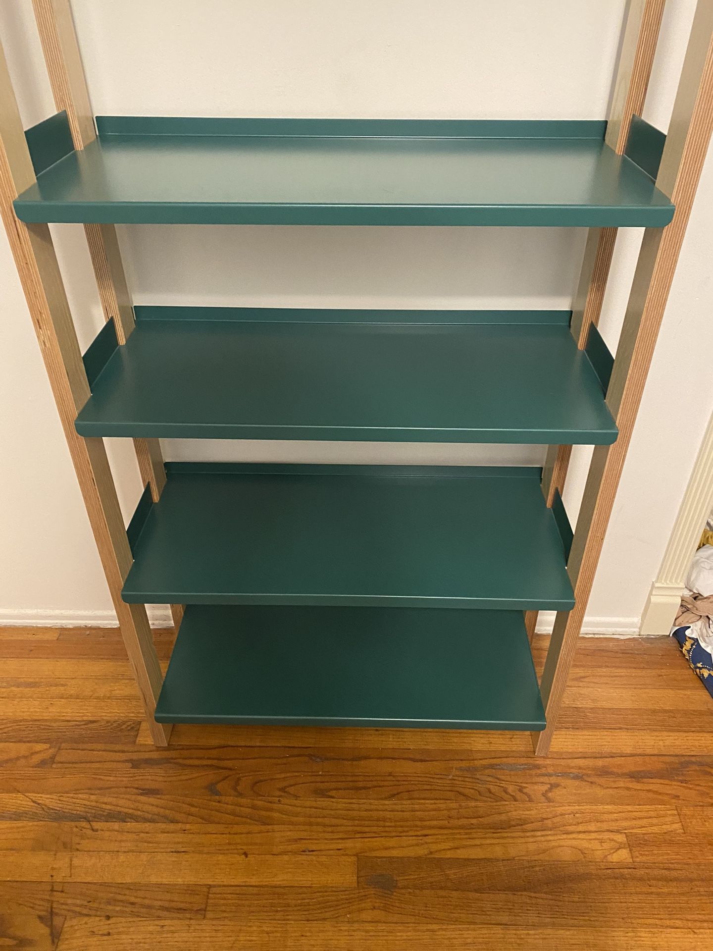 Floyd shelving System
