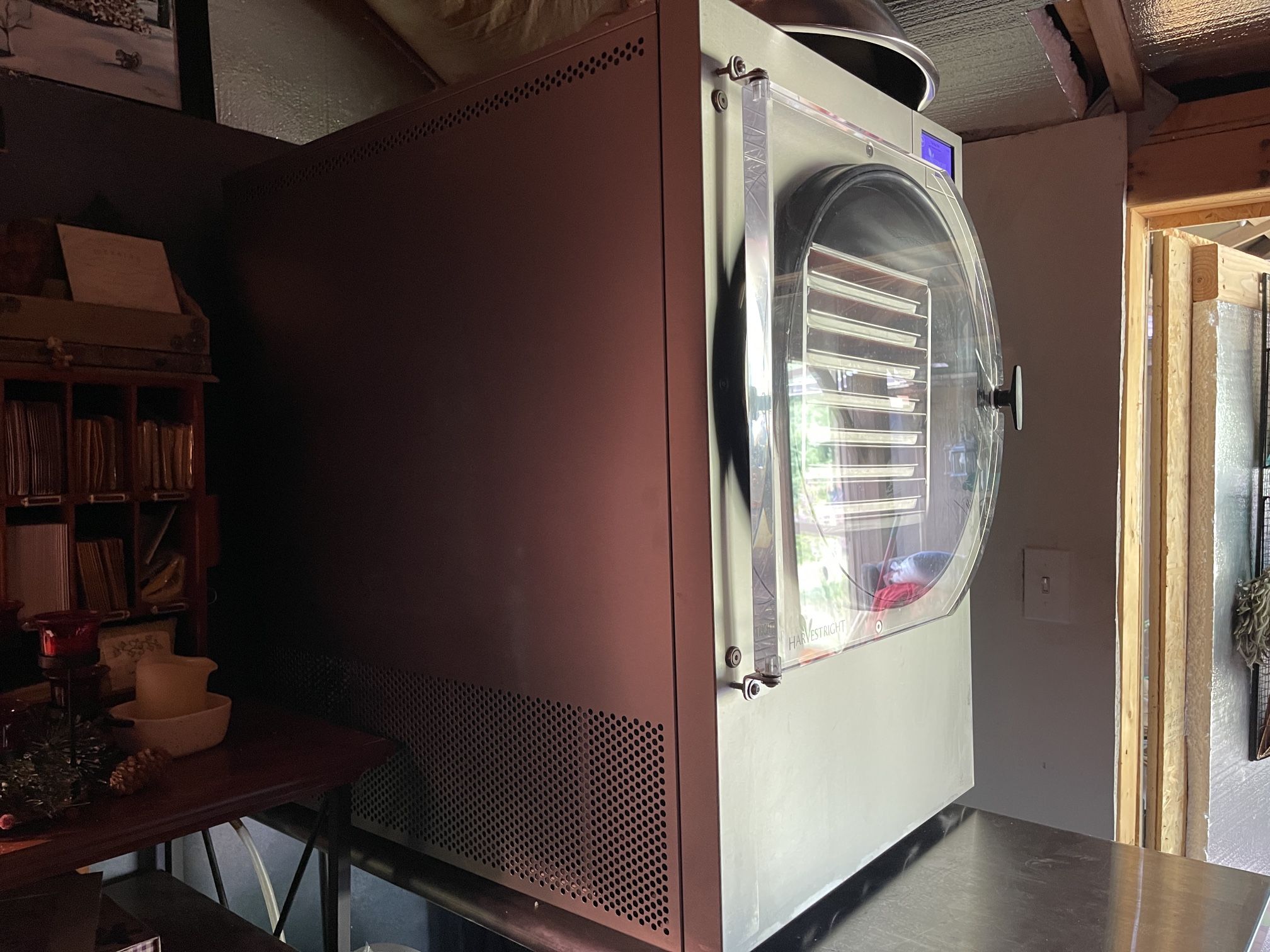 Harvest Right XL Freeze Dryer