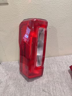 2023 to 2026 FORD F250/350 TAIL LIGHT LH