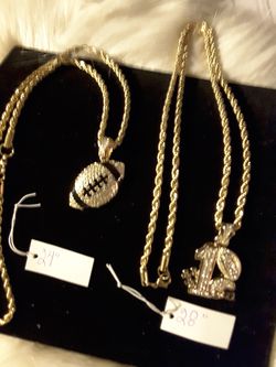Football Pendents & Rope Chains Thumbnail