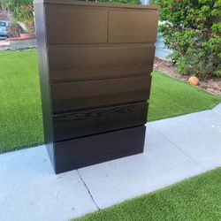 Ikea Malm 6 Drawer Dresser 