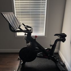 Peleton Bike+