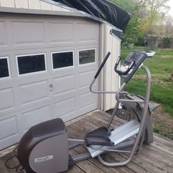 Precor 5.35 Elliptical I Can Deliver 