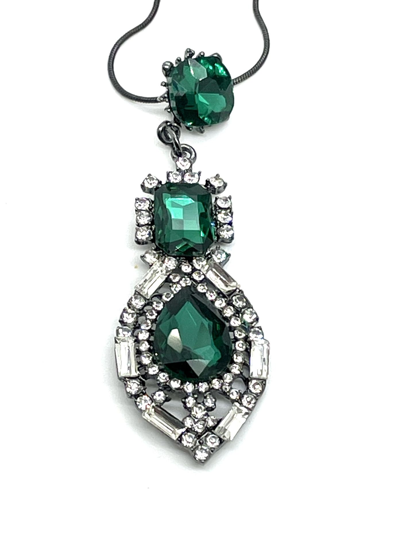 Green Glitzy Necklace 24”