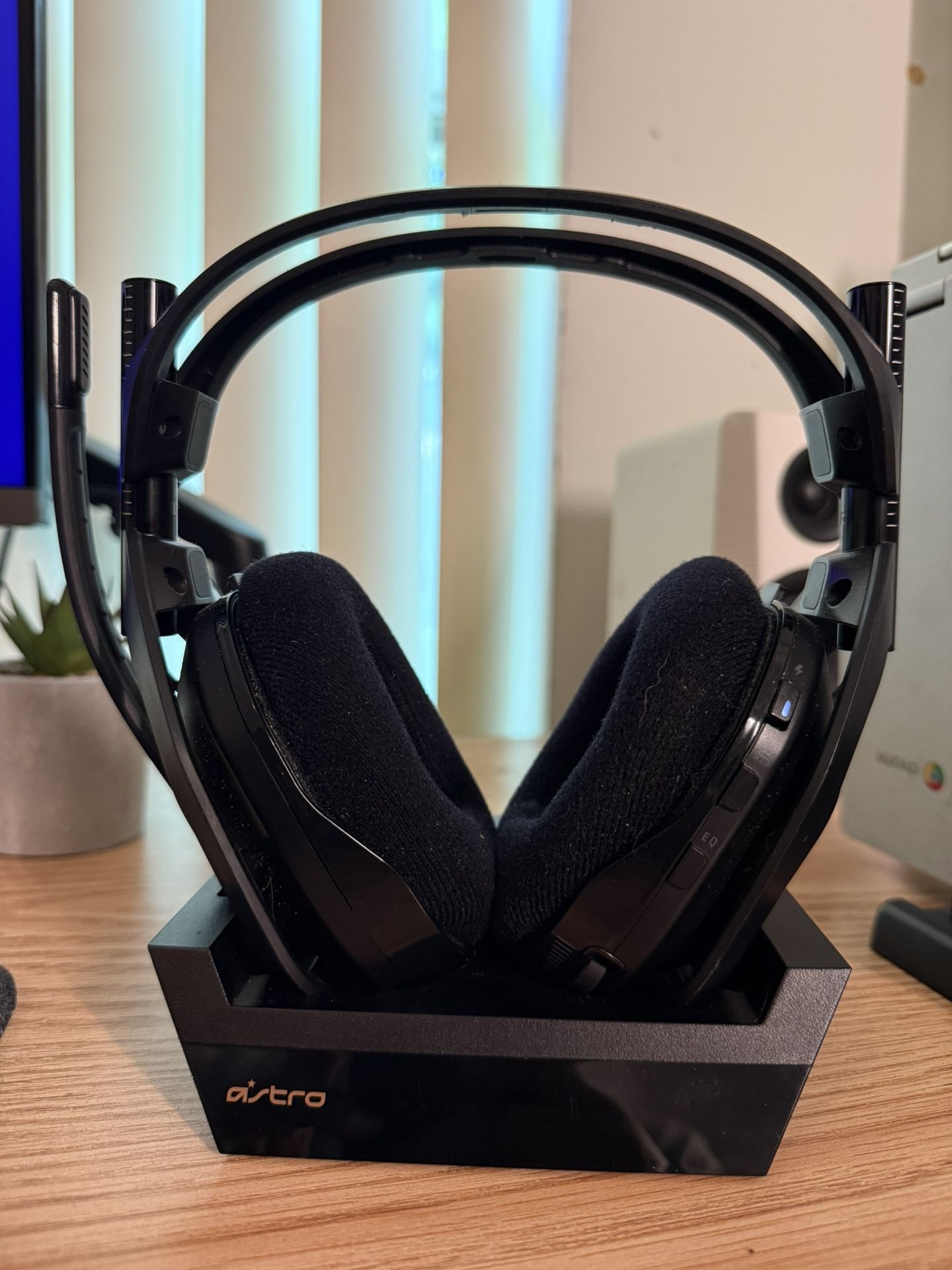 Astro A50 Wireless 