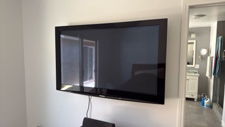 Panasonic Plasma TH-58PZ850U 58" VIERA Gaming HDTV