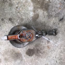 Hanging Cable Roller 