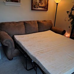 Sofa Sleeper FREE. Great Condition 