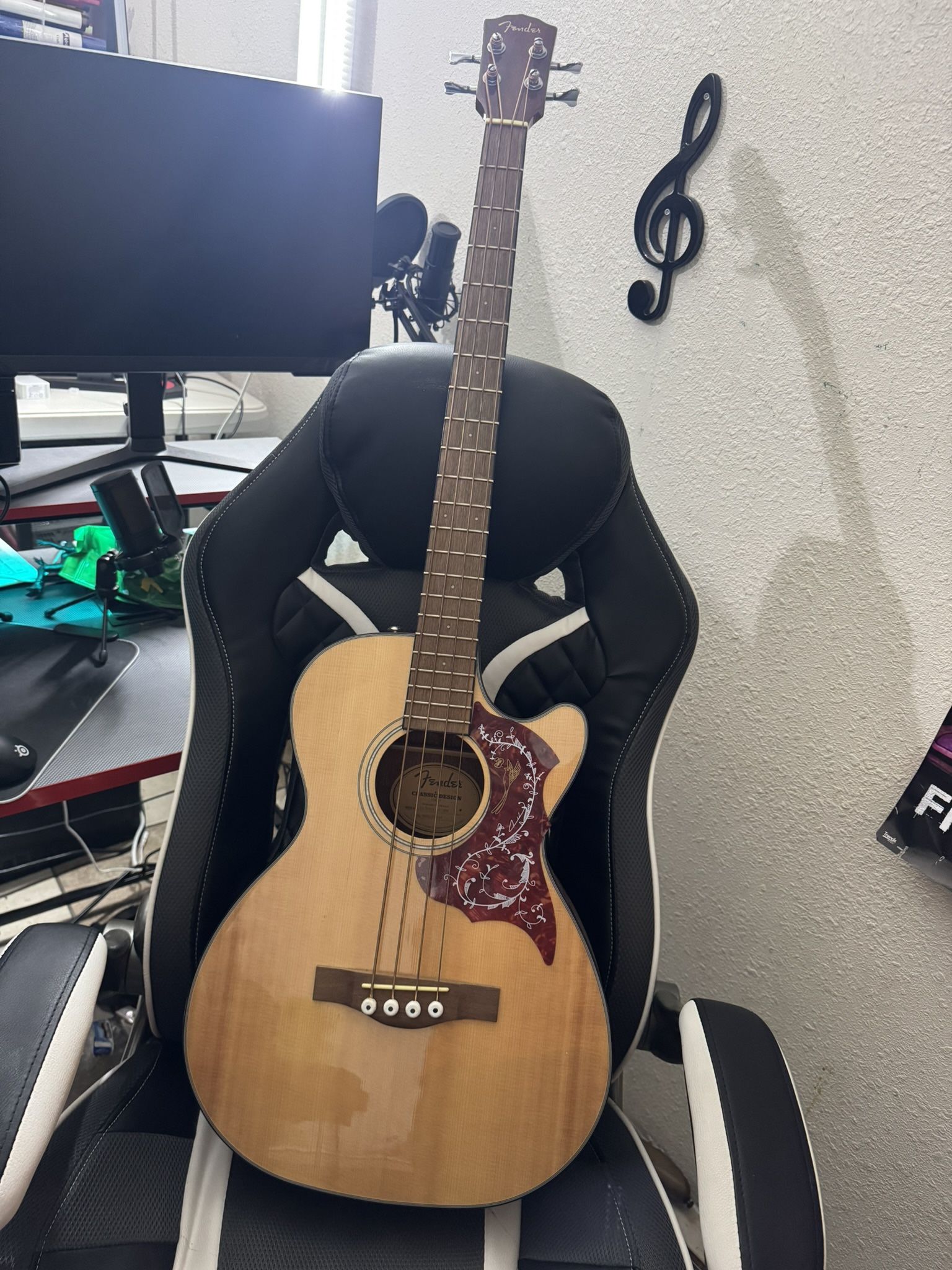 Fender Acoustic Bass 