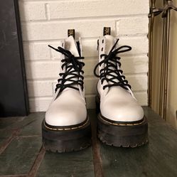 Doc Martens, Platform Jadon Boot, White