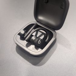 Beats Powerbeats Pro 