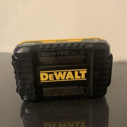 **UNUSED** DeWalt 20v, 4Ah Battery Pack